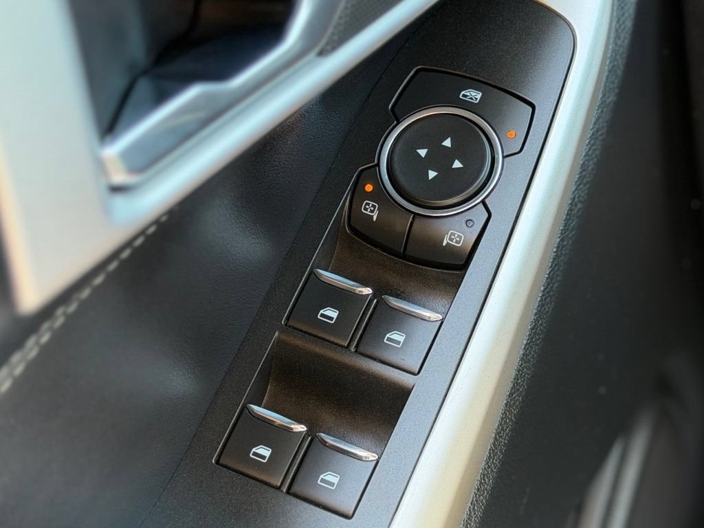 Certified 2021 Ford Explorer XLT AWD/4WD image 24