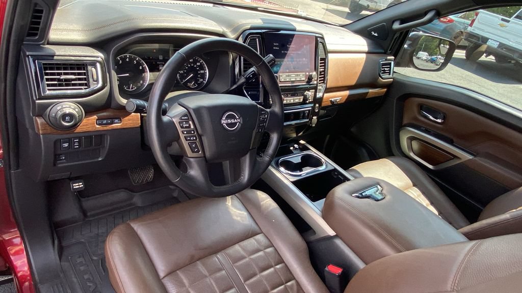 Used 2023 Nissan Titan Platinum Reserve w/ Moonroof Package AWD/4WD image 15