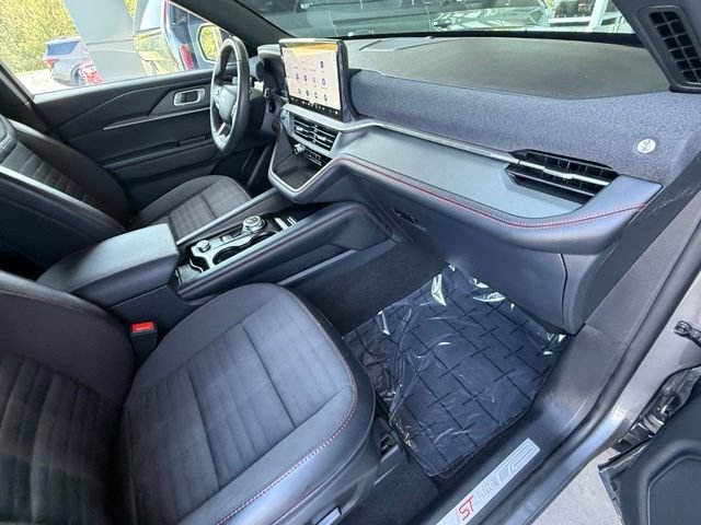 Certified 2025 Ford Explorer ST-Line AWD/4WD image 18