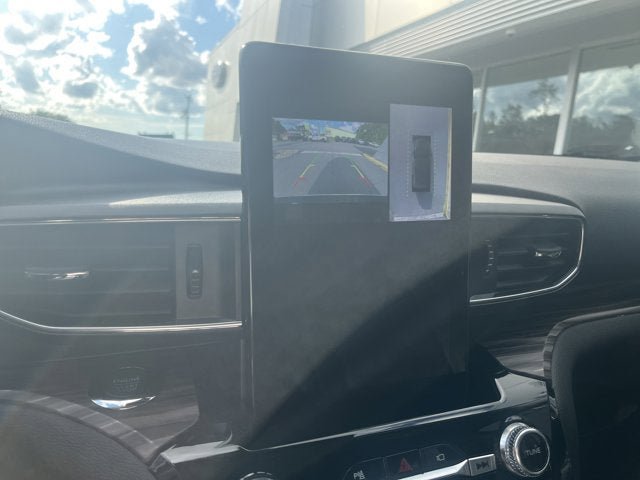 Certified 2023 Ford Explorer Limited w/ Limited Technology Package AWD/4WD image 17