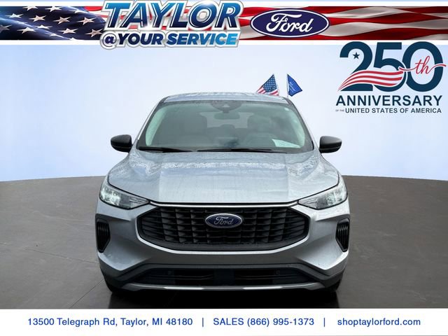 Certified 2023 Ford Escape Active AWD/4WD image 2