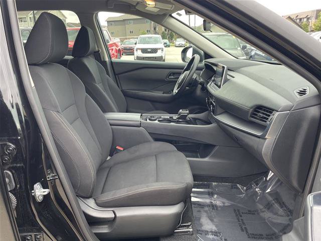 Used 2024 Nissan Rogue S AWD/4WD image 19