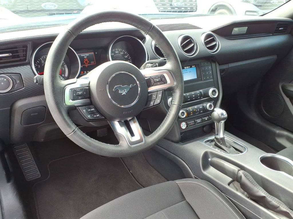 Certified 2022 Ford Mustang Coupe RWD image 6