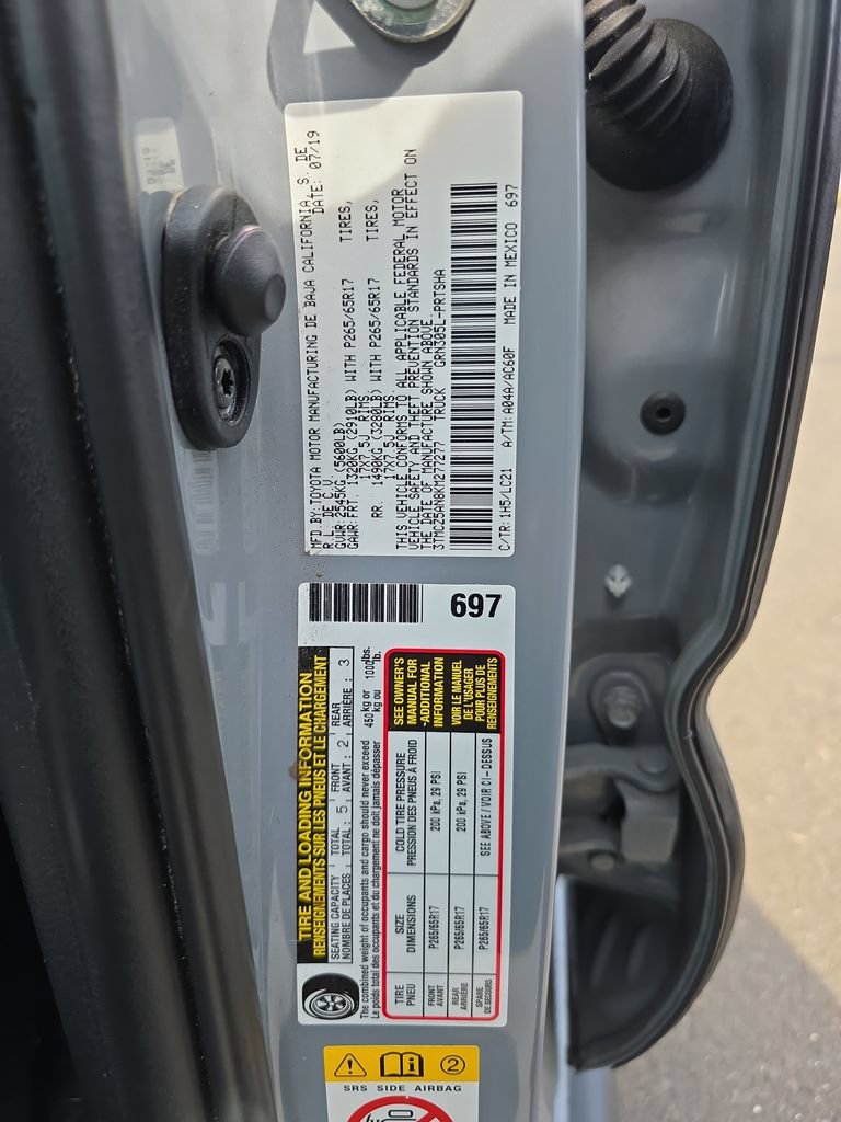 Used 2019 Toyota Tacoma TRD Sport AWD/4WD image 22
