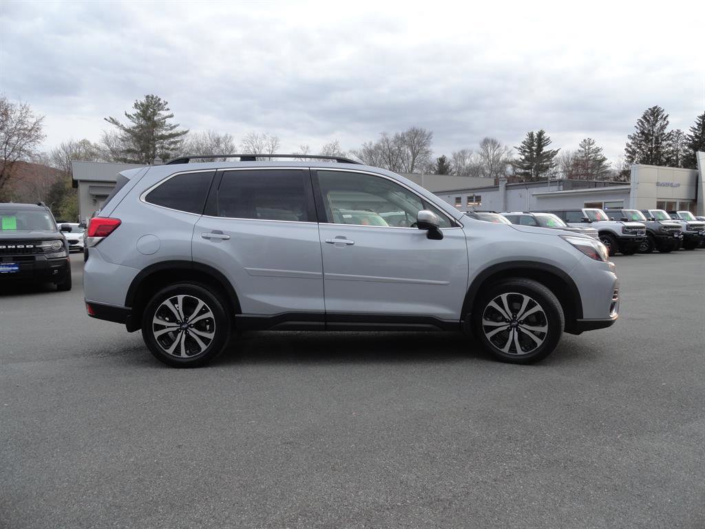 Used 2020 Subaru Forester Limited image 6