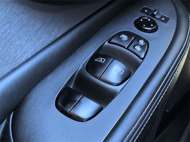 Used 2023 Nissan Murano SV image 23