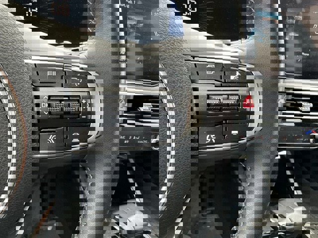 Used 2025 Kia K5 GT-Line w/ GT-Line Premium Package image 28