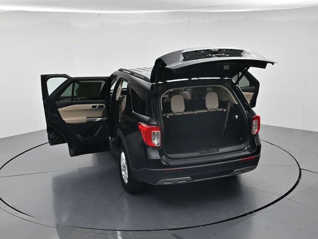 Certified 2023 Ford Explorer XLT w/ Equipment Group 202A AWD/4WD image 47