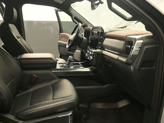 Certified 2022 Ford F150 Lariat w/ Equipment Group 502A High image 17