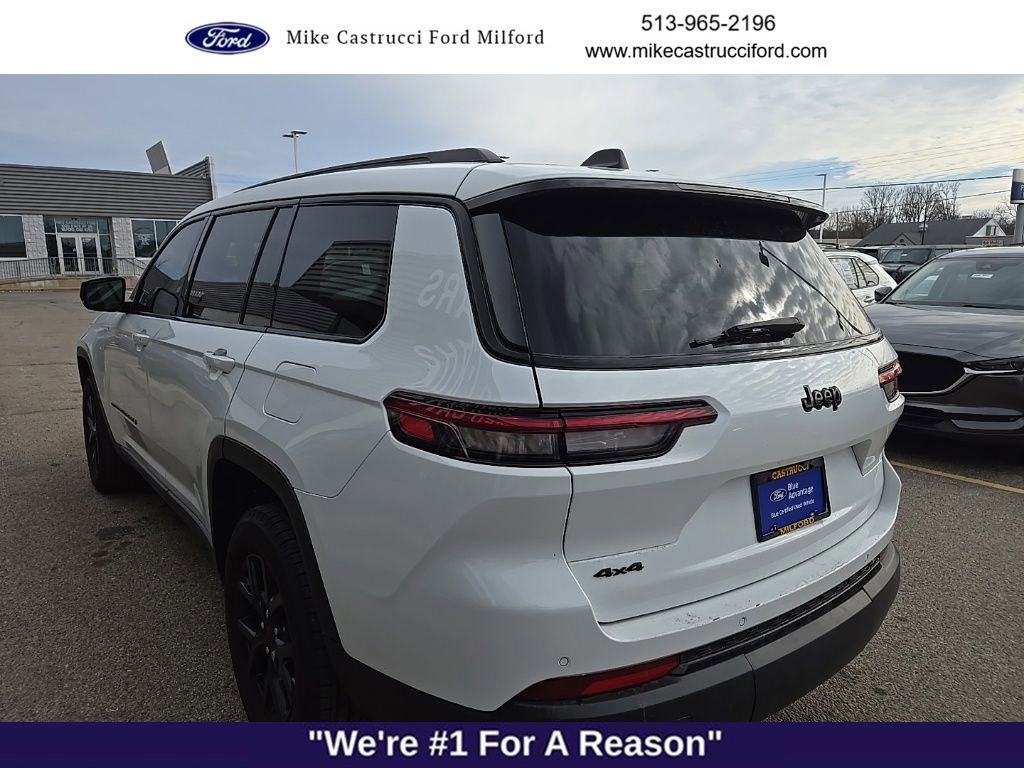 Used 2024 Jeep Grand Cherokee L Altitude image 4