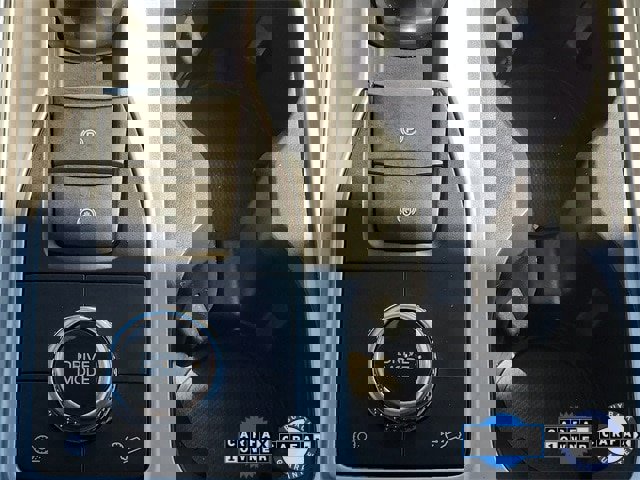 Certified 2022 Ford Explorer XLT w/ Equipment Group 202A image 19