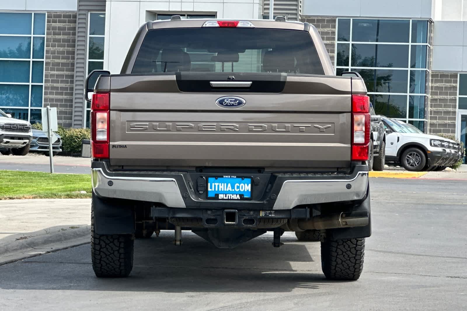 Certified 2022 Ford F350 XLT w/ XLT Premium Package AWD/4WD image 7