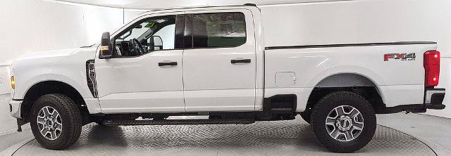 Certified 2025 Ford F250 XLT w/ FX4 Off-Road Package AWD/4WD image 5