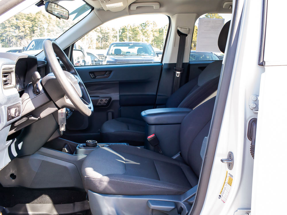 Certified 2023 Ford Maverick XL image 17