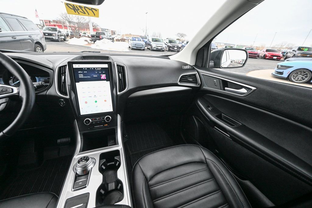Certified 2024 Ford Edge SEL w/ Convenience Package image 37