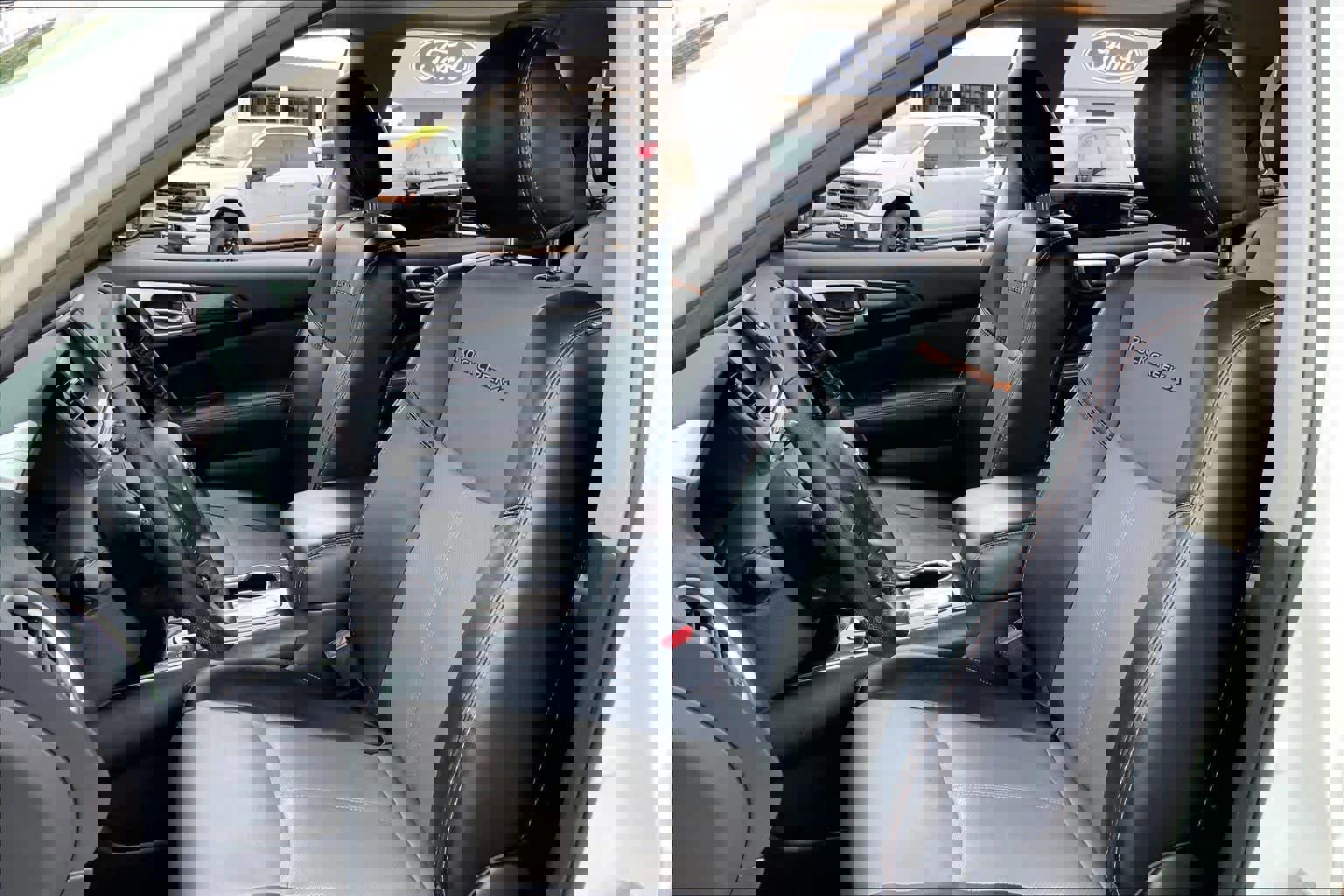 Used 2020 Nissan Pathfinder SL image 10