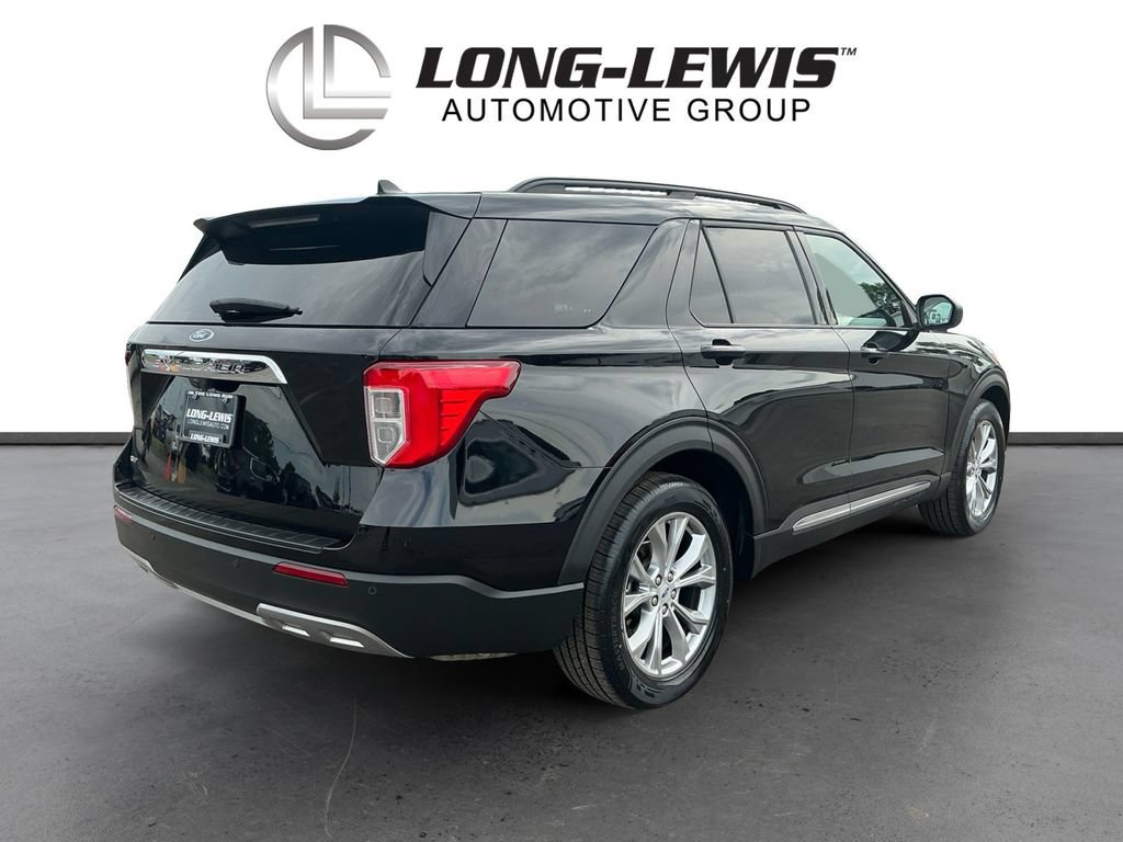 Certified 2023 Ford Explorer XLT w/ Equipment Group 202A RWD image 7