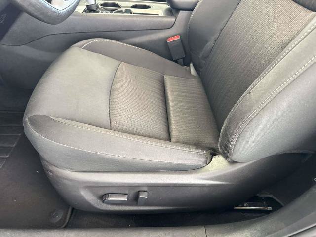 Used 2025 Nissan Altima 2.5 SV FWD image 21