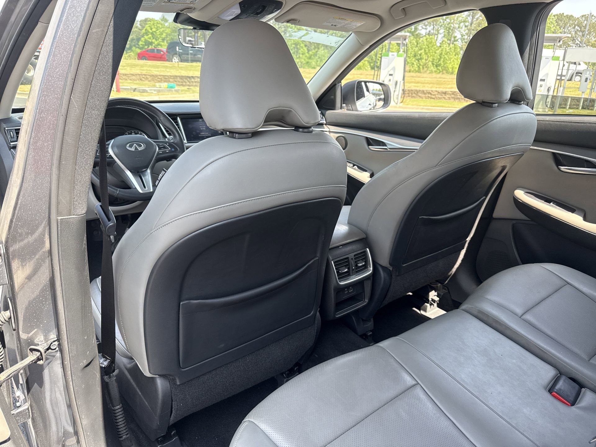 Used 2023 INFINITI QX50 Luxe image 16