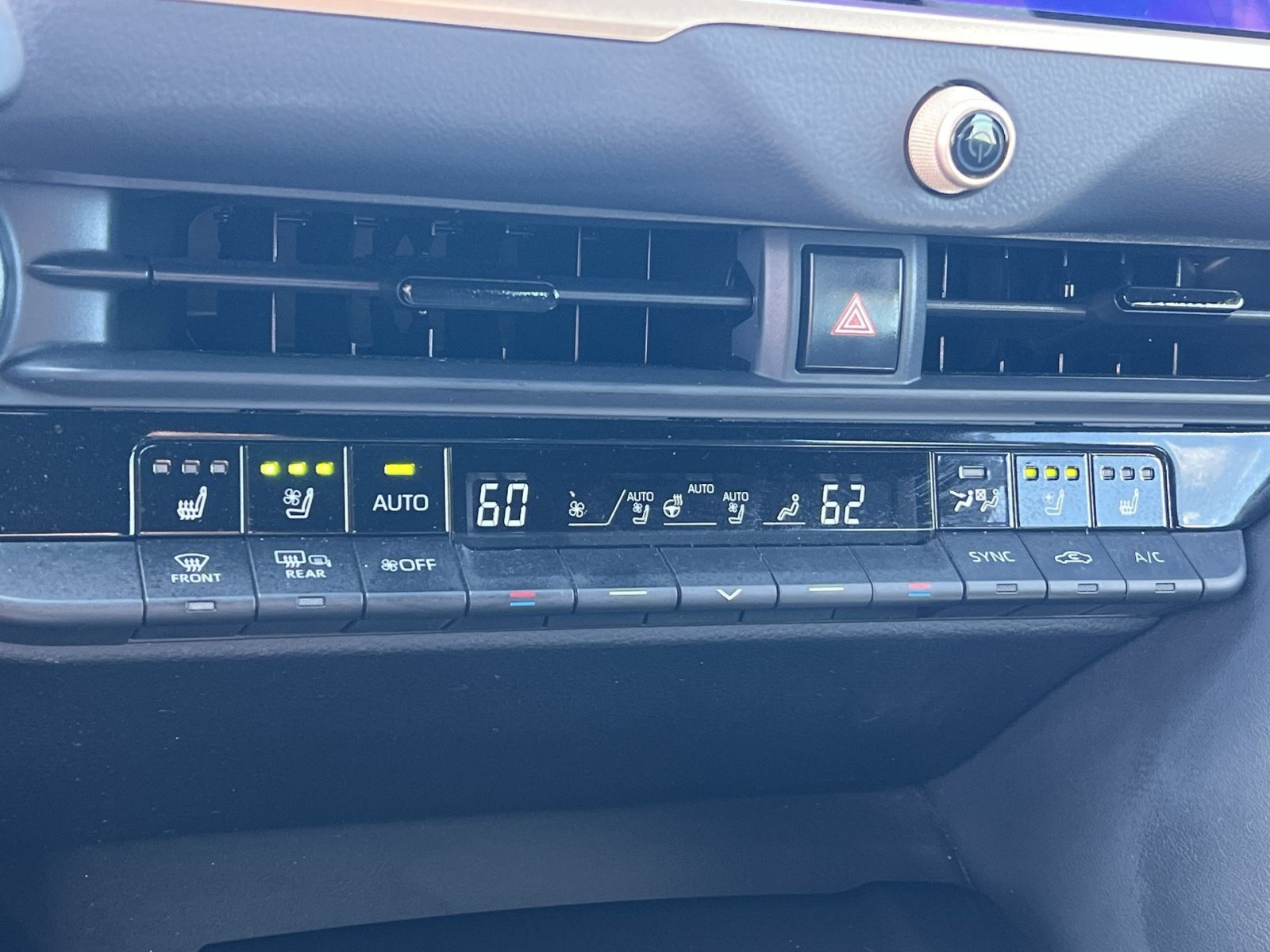 Used 2025 Toyota Crown Signia AWD/4WD image 20