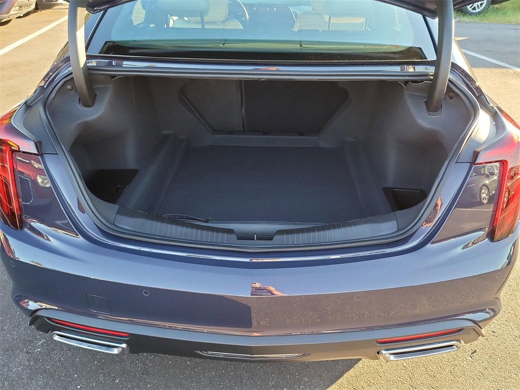 Used 2025 Cadillac CT5 Premium Luxury image 8
