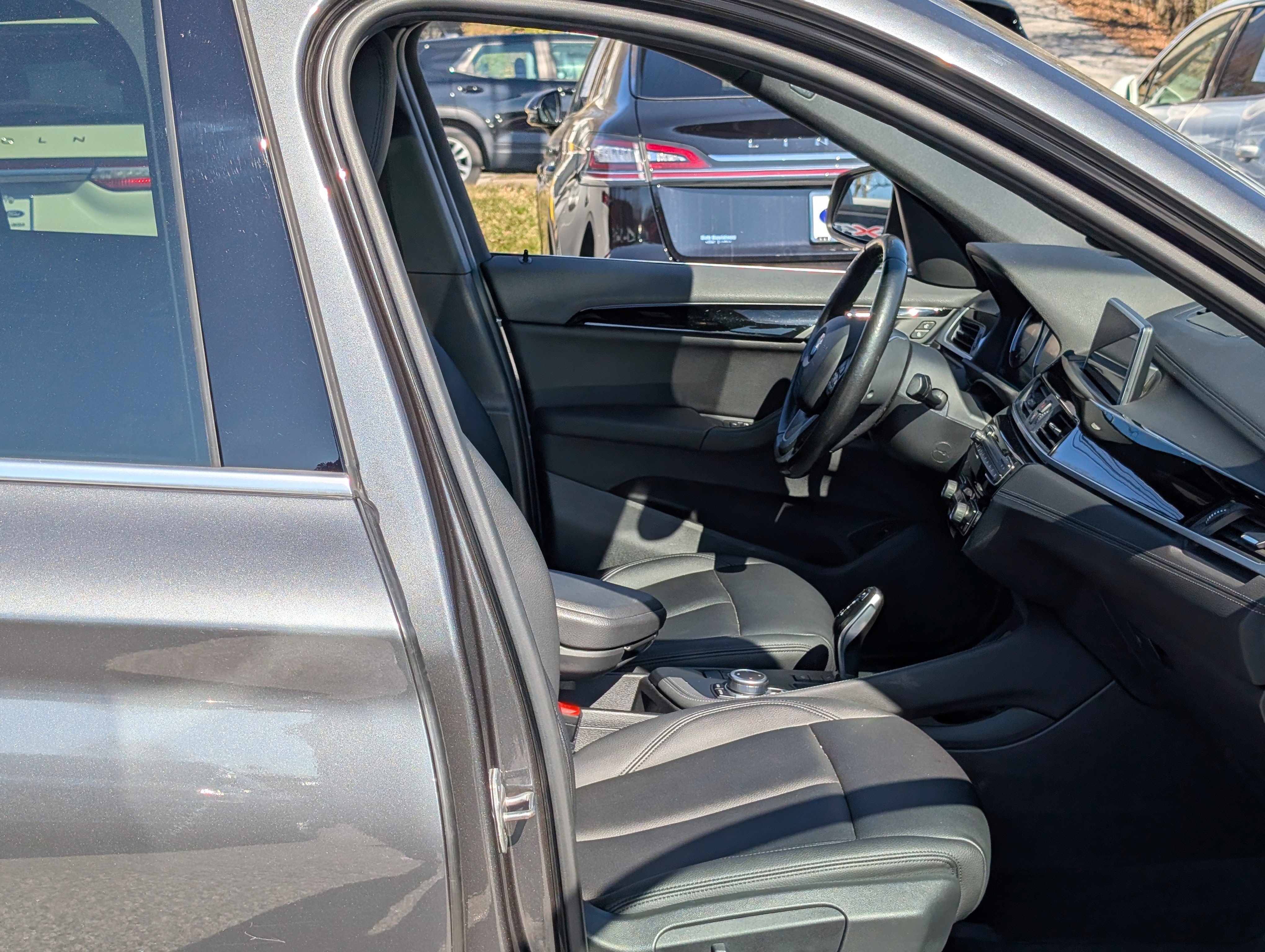 Used 2020 BMW X1 xDrive28i image 12