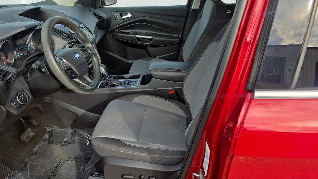 Certified 2018 Ford Escape SE AWD/4WD image 9