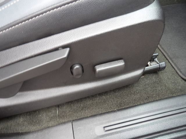 Used 2017 Chevrolet Colorado Z71 image 33