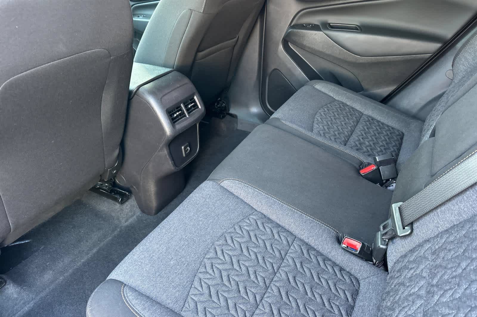 Used 2024 Chevrolet Equinox LT FWD image 4