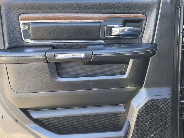 Used 2018 RAM 2500 Laramie w/ Sport Appearance Group AWD/4WD image 10