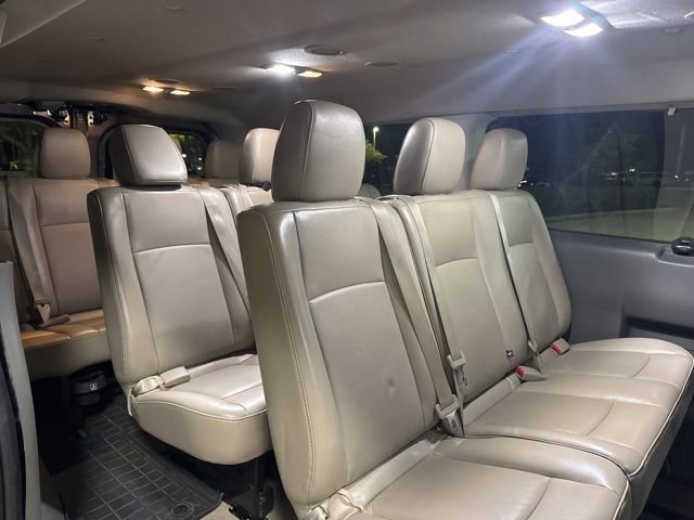 Used 2018 Nissan NV 3500 SL image 10