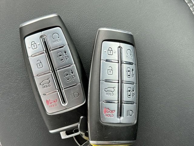 Used 2022 Genesis GV70 2.5T w/ Sport Prestige Package AWD/4WD image 24