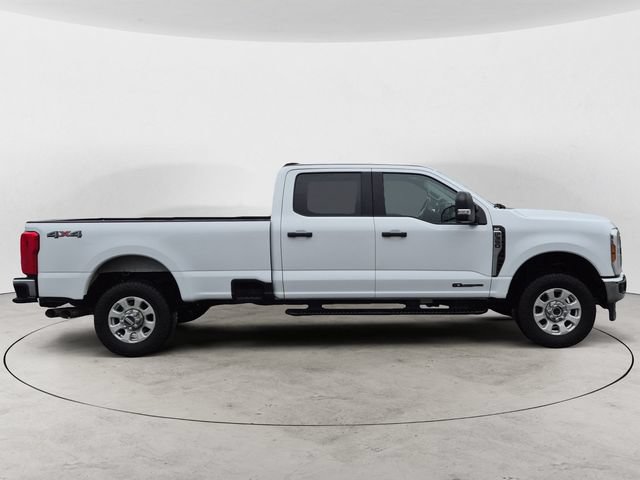 Certified 2024 Ford F350 XLT AWD/4WD image 4