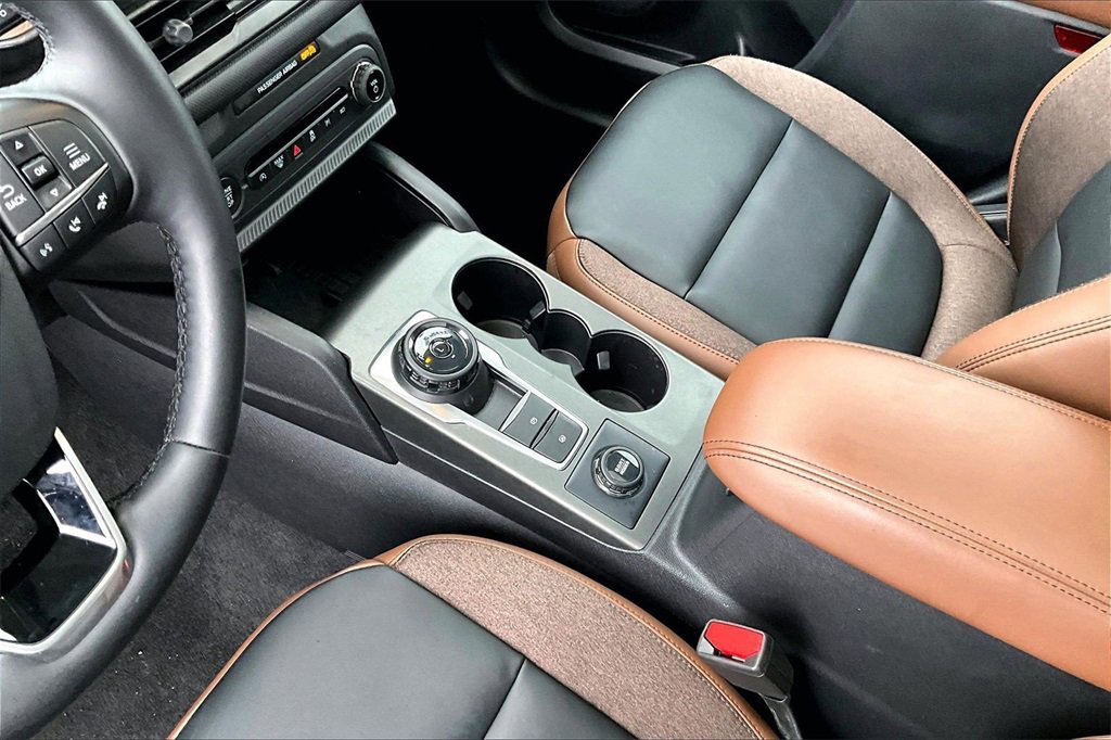 Certified 2025 Ford Bronco Sport Outer Banks w/ Outer Banks Tech Package+ image 16