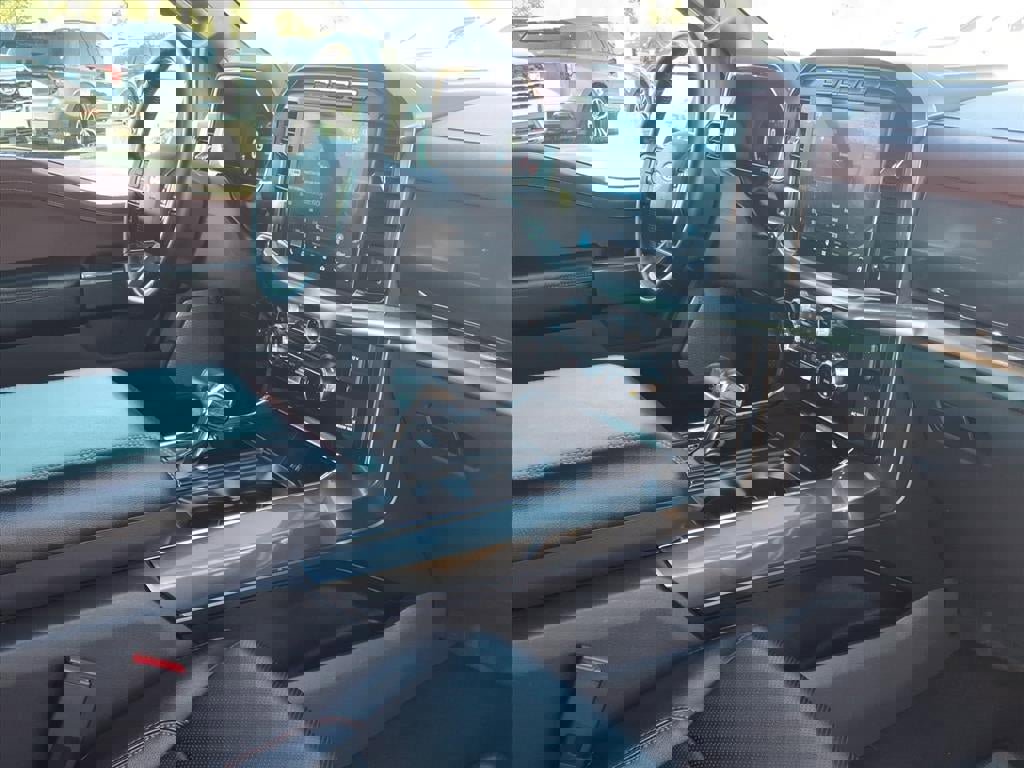 Certified 2023 Ford F150 Lariat w/ Equipment Group 502A High image 10