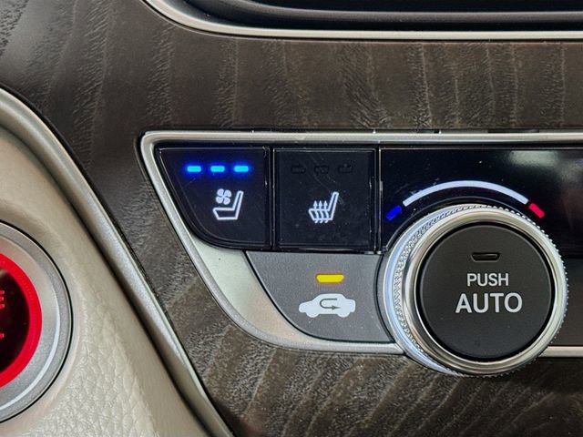 Used 2021 Honda Accord Touring image 24