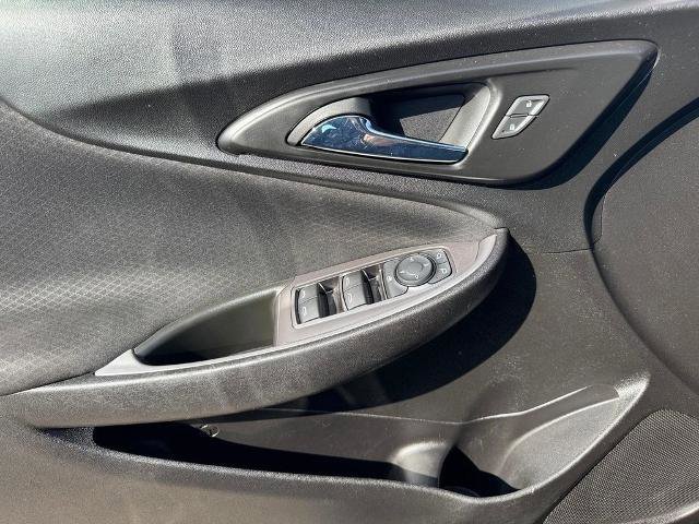 Used 2022 Chevrolet Malibu RS image 17