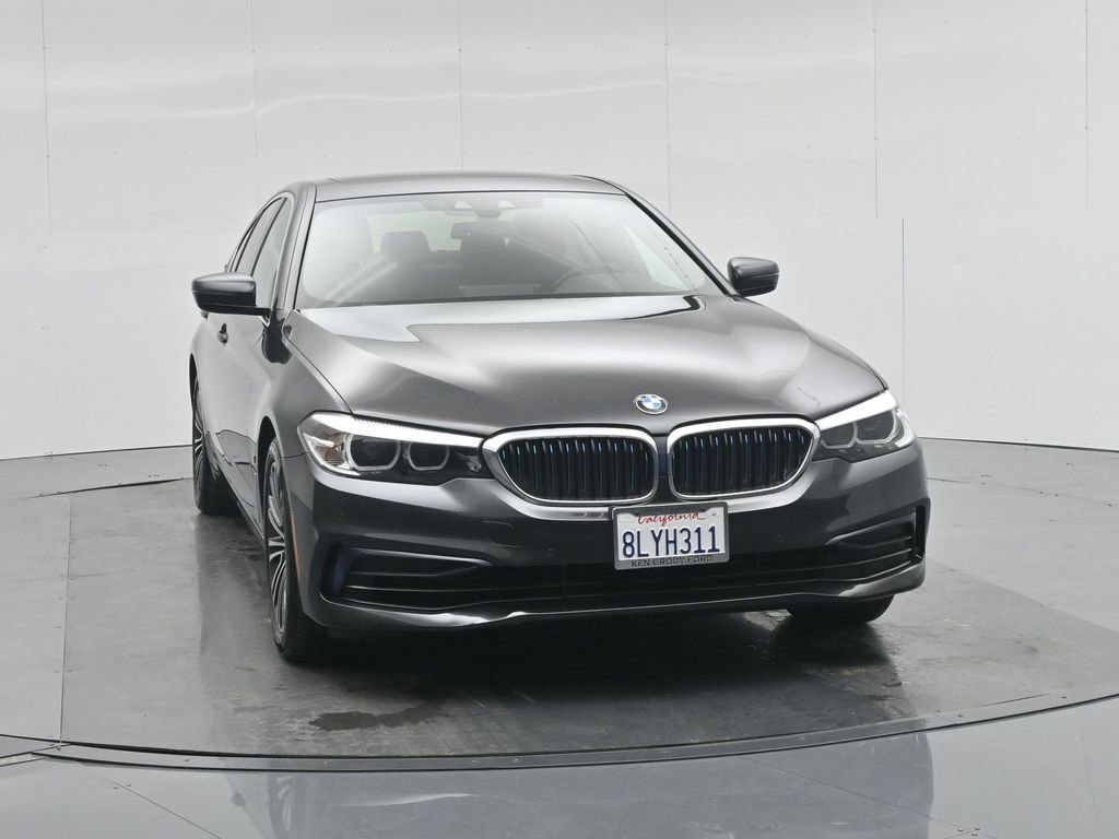 Used 2019 BMW 530e w/ Convenience Package image 60