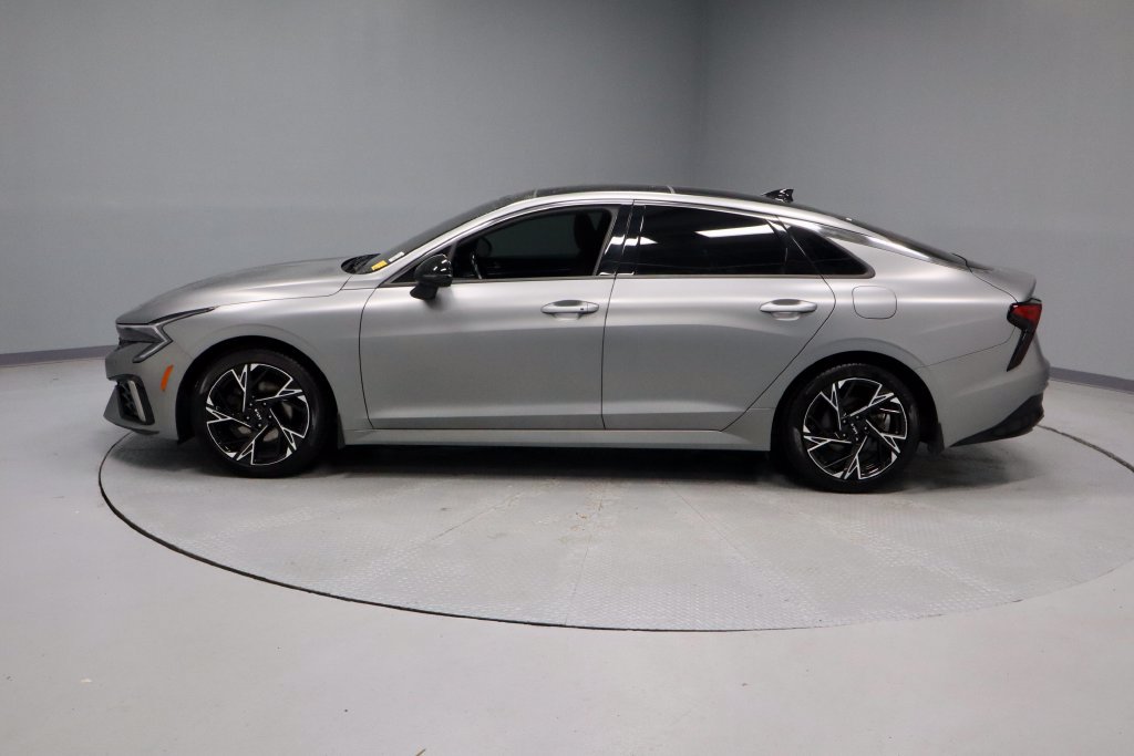 Used 2025 Kia K5 GT-Line w/ GT-Line Premium Package AWD/4WD image 9