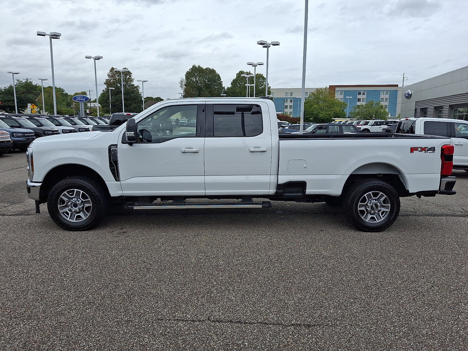 Certified 2026 Ford F250 Lariat w/ FX4 Off-Road Package AWD/4WD image 6