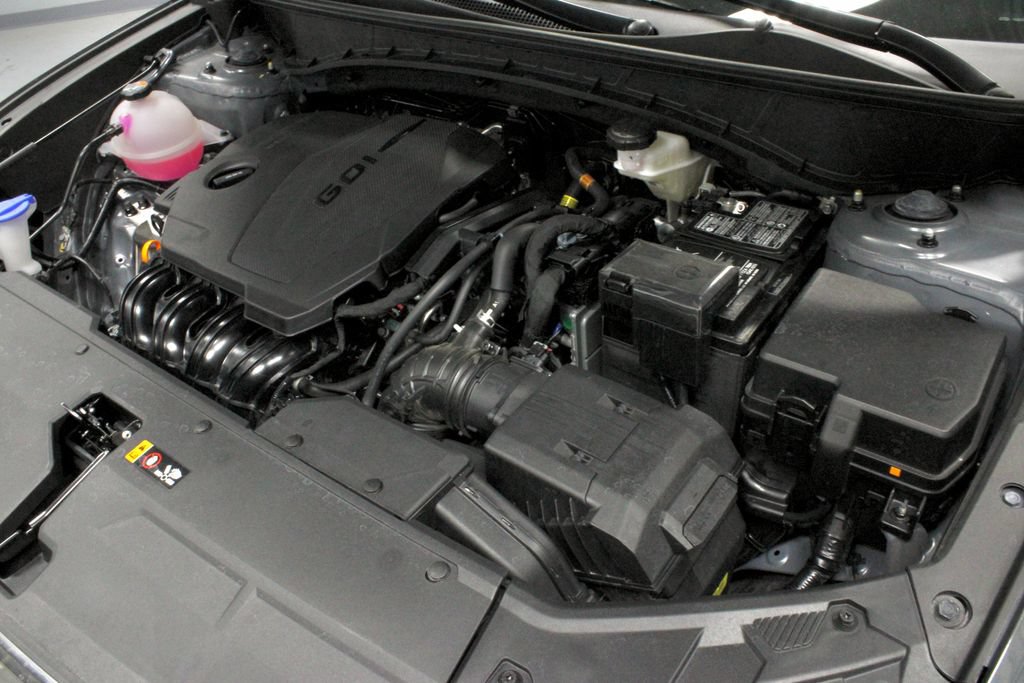 Used 2025 Hyundai Tucson Limited AWD/4WD image 18