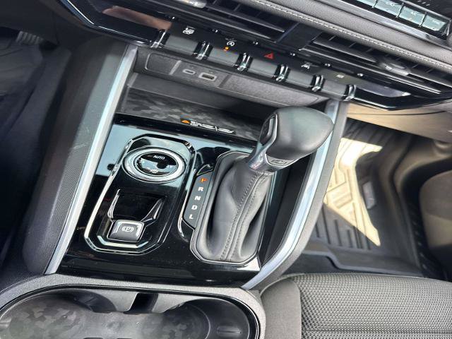 Used 2023 Chevrolet Colorado LT w/ LT Convenience Package II AWD/4WD image 21