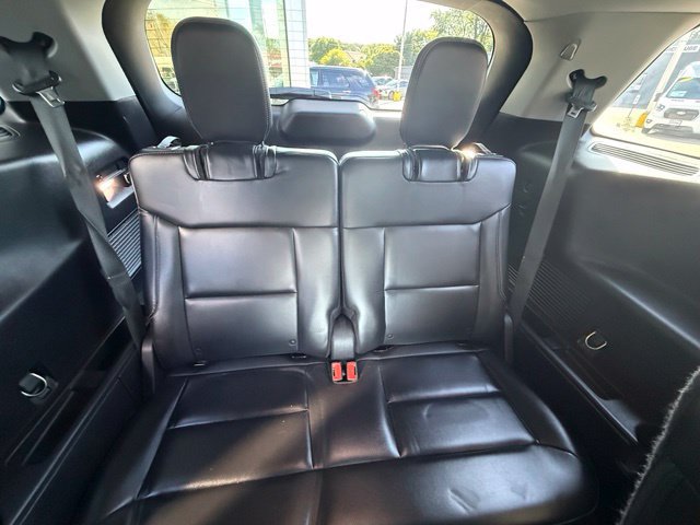 Certified 2021 Ford Explorer XLT w/ Equipment Group 202A AWD/4WD image 18