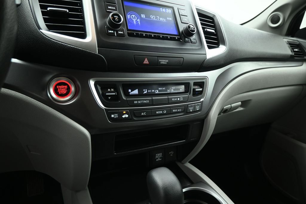Used 2019 Honda Pilot LX image 15