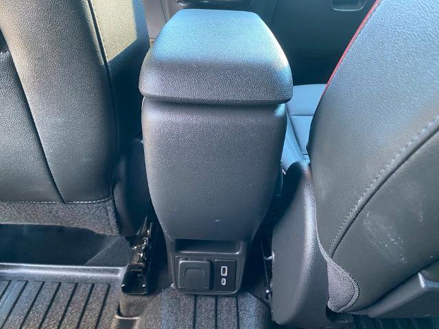 Used 2025 Chevrolet TrailBlazer RS w/ Convenience Package image 31