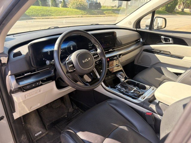 Used 2024 Kia Carnival SX Prestige FWD image 8