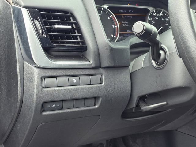 Used 2022 Nissan Rogue SV FWD image 15