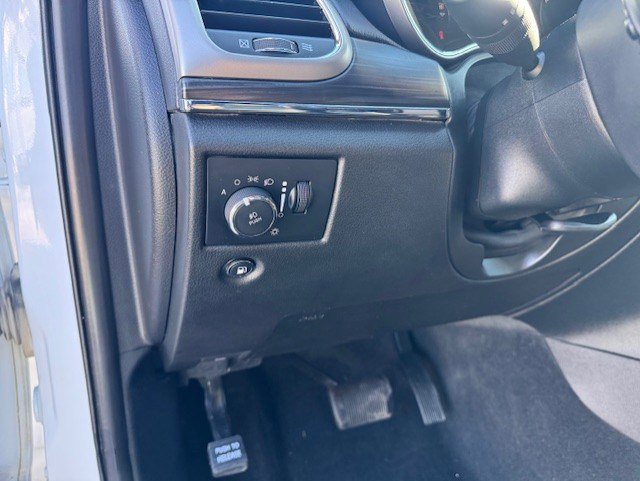 Used 2021 Jeep Grand Cherokee Limited image 13