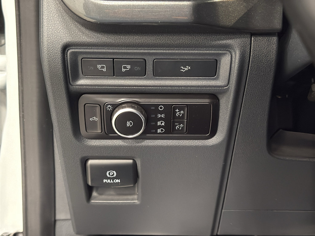 Certified 2023 Ford F150 XLT w/ Equipment Group 302A High image 25