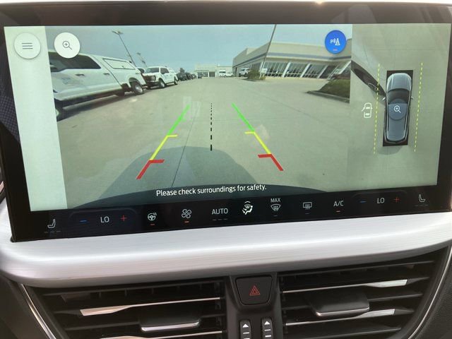 Certified 2025 Ford Escape SE w/ PHEV Premium Package FWD image 31
